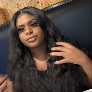 Meet your Posher, Brianna